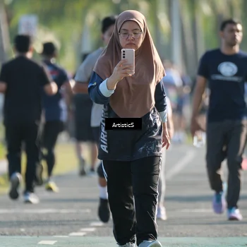 Runner Photo 6118103