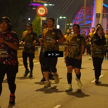 Runner Photo 6118143