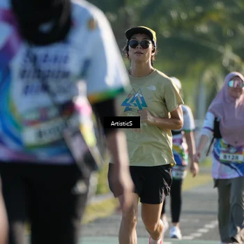 Runner Photo 6118179