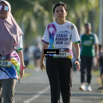 Runner Photo 6118216