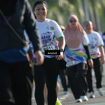 Runner Photo 6118398