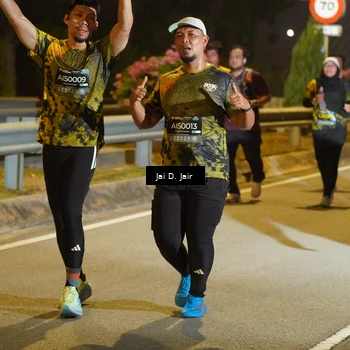 Runner Photo 6118406