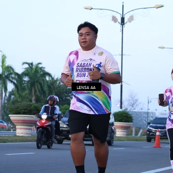 Runner Photo 6118419