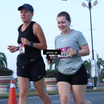 Runner Photo 6118475