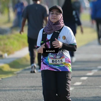 Runner Photo 6119001
