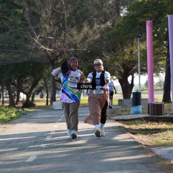 Runner Photo 6119014