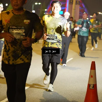 Runner Photo 6119043