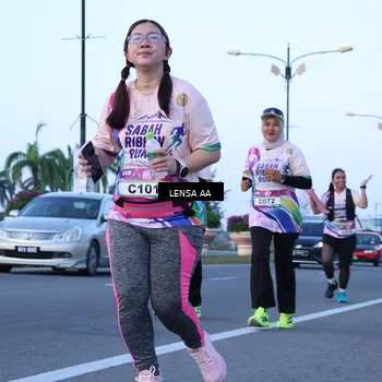 Runner Photo 6119074