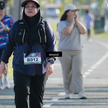 Runner Photo 6119254
