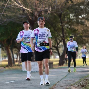 Runner Photo 6119272