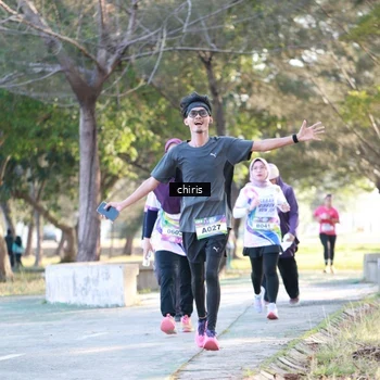 Runner Photo 6119332