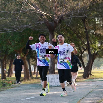 Runner Photo 6119362
