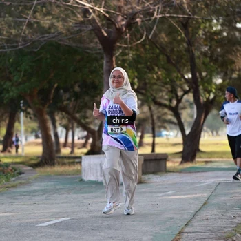 Runner Photo 6119434