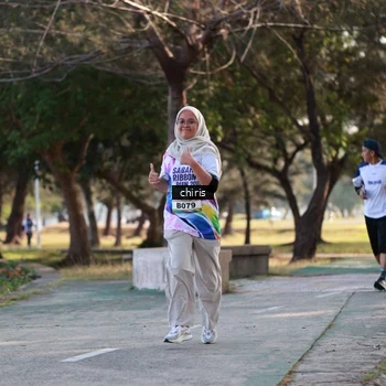 Runner Photo 6119459