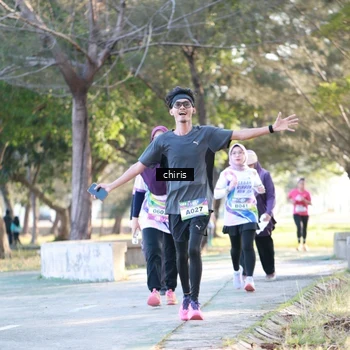 Runner Photo 6119672