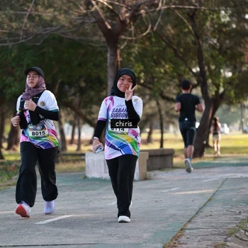 Runner Photo 6119834