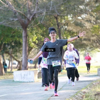 Runner Photo 6119984