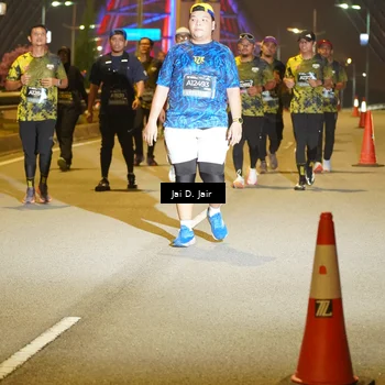 Runner Photo 6120010