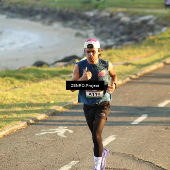 Runner Photo 6120021