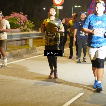 Runner Photo 6120025