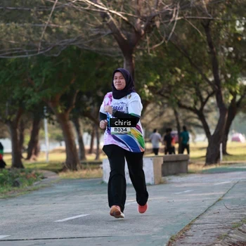 Runner Photo 6120202
