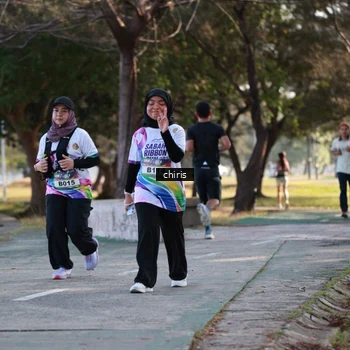 Runner Photo 6120207