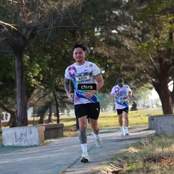 Runner Photo 6120265