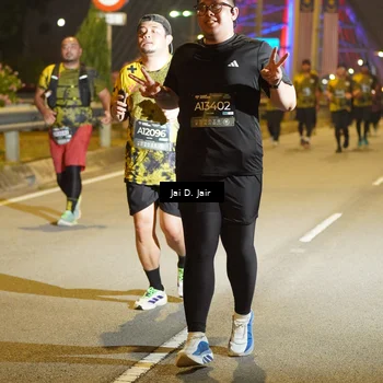 Runner Photo 6120267