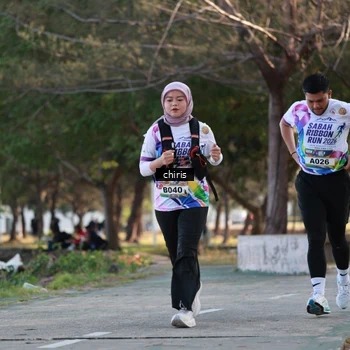 Runner Photo 6120299