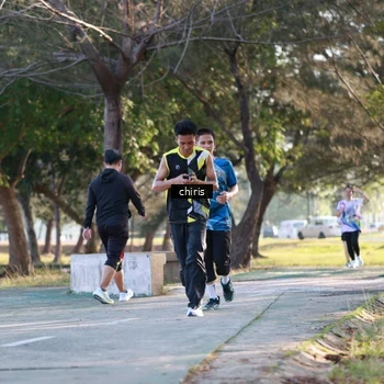Runner Photo 6120327