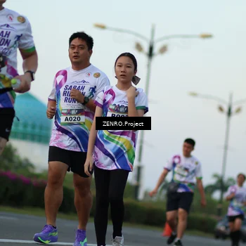 Runner Photo 6120328