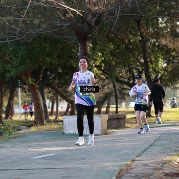 Runner Photo 6120352