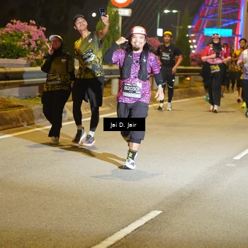 Runner Photo 6120489