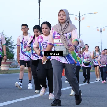 Runner Photo 6120564