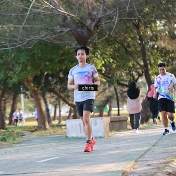 Runner Photo 6120601