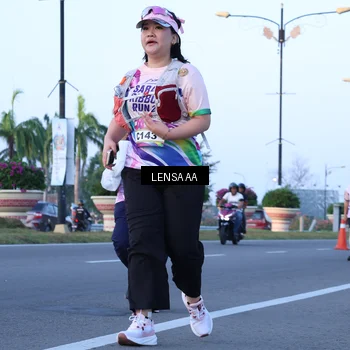 Runner Photo 6120636