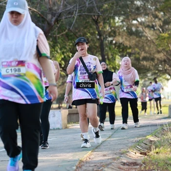 Runner Photo 6120661