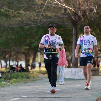 Runner Photo 6120710