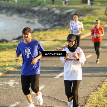 Runner Photo 6120748