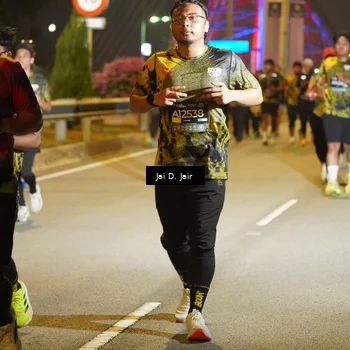 Runner Photo 6120805