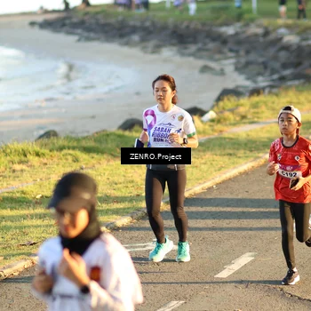 Runner Photo 6120810