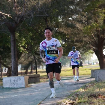 Runner Photo 6120848