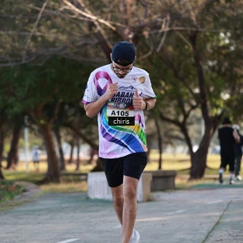 Runner Photo 6120965