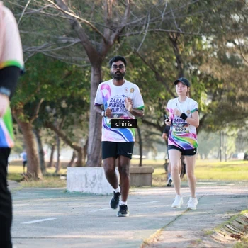 Runner Photo 6121023