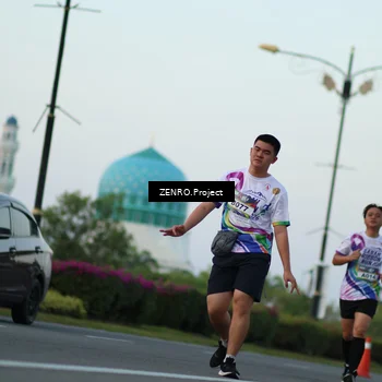 Runner Photo 6121046