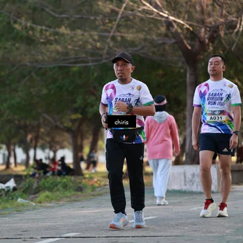 Runner Photo 6121114