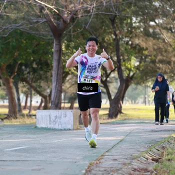 Runner Photo 6121346
