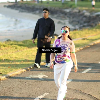 Runner Photo 6121499