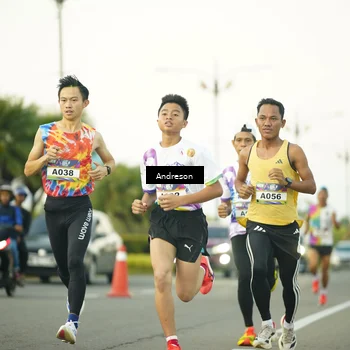 Runner Photo 6121747