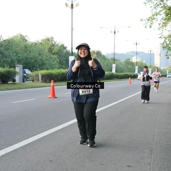 Runner Photo 6121803